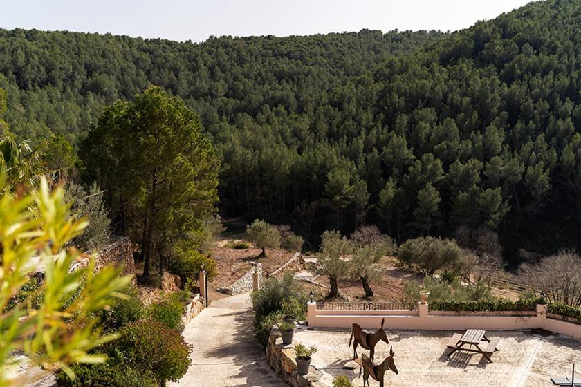 Masia De Matuta Vall de Almonacid エクステリア 写真